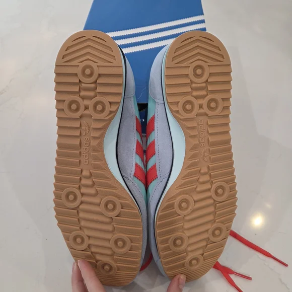 Adidas Teal and Red Sneakers - Picture 5 of 6